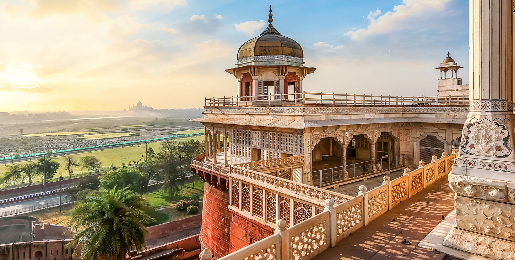 Agra Gallery